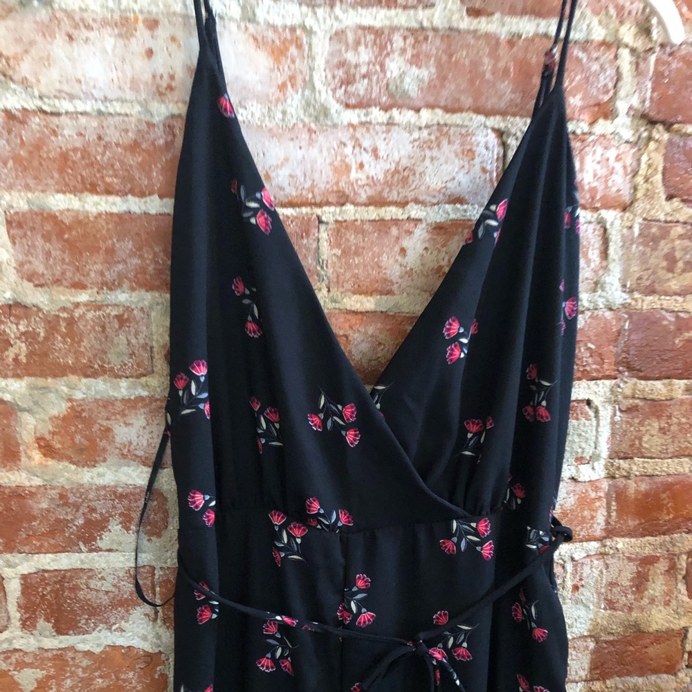 Lulus floral jumpsuit xl